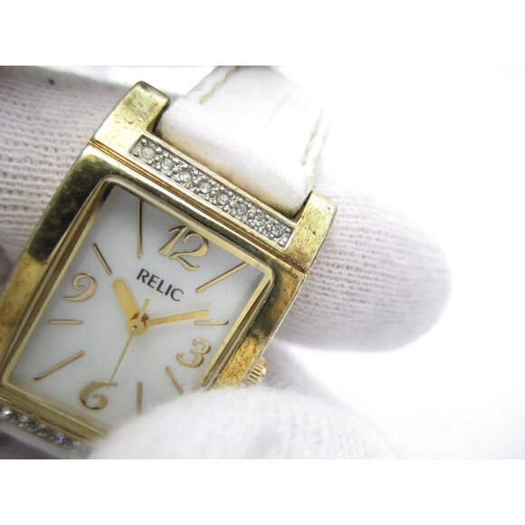 Women's Relic Quartz WR Analog 22mm Dial Causal Watch (E603) ZR3376 - Picture 3 of 12